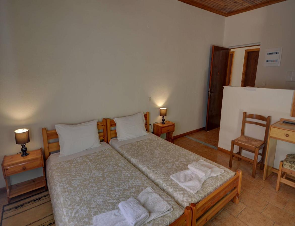 Mikeys Apartments Paleokastritsa Luaran gambar